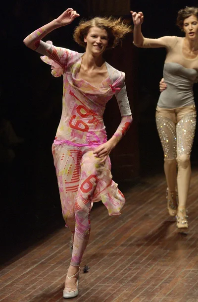 Look 32